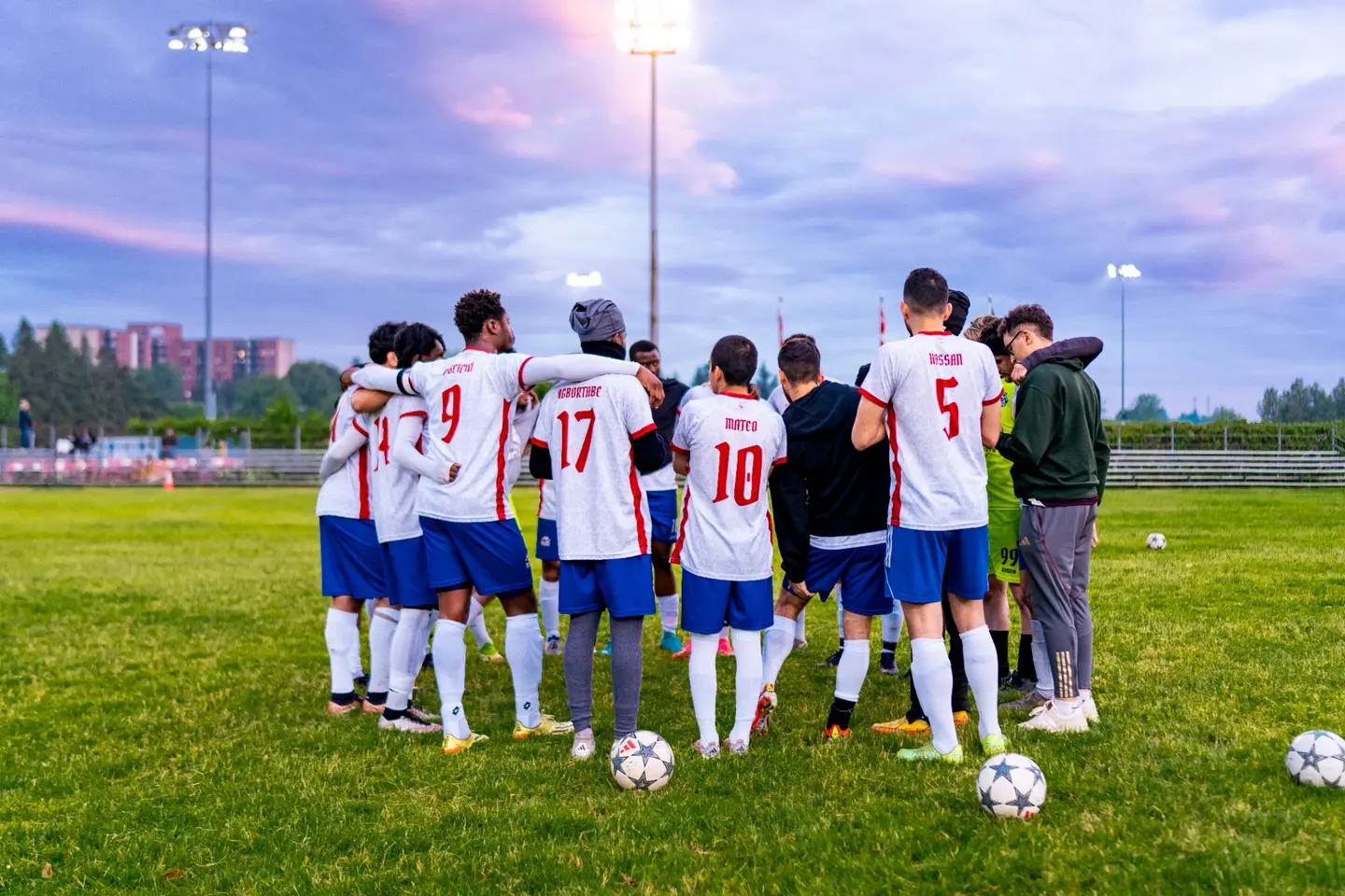 Inter Ottawa players gathering before a match